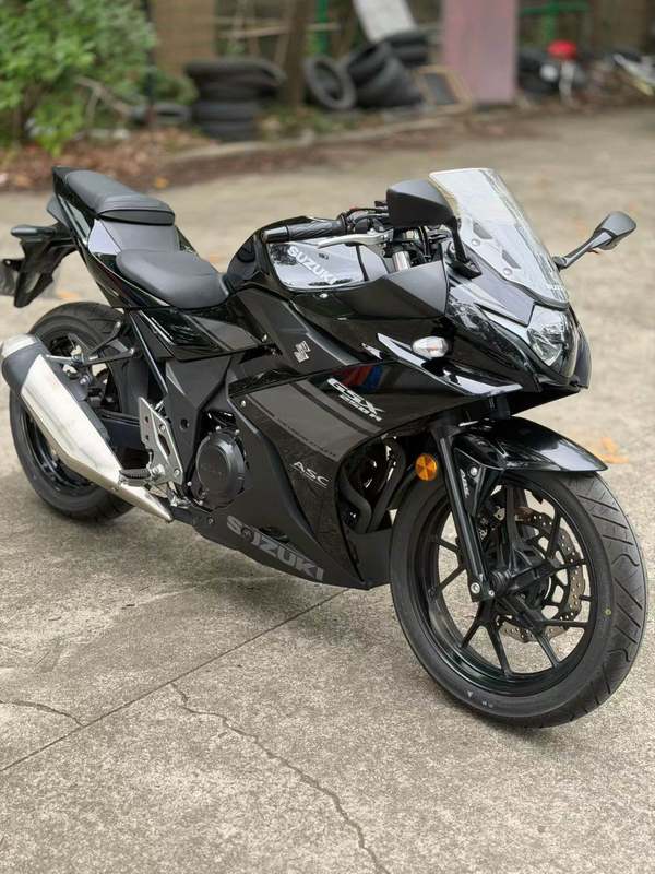 二手豪爵铃木GSX250R