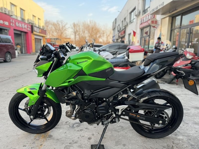 二手川崎Z400