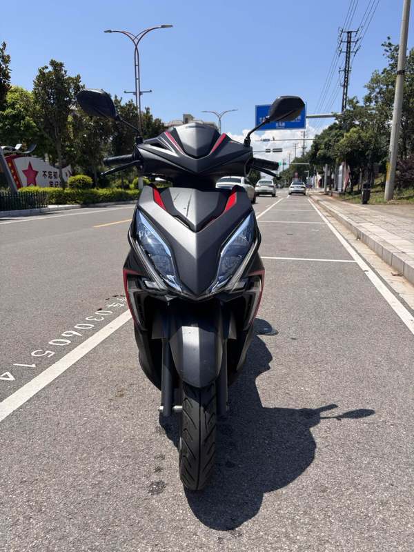 二手新大洲本田裂行 RX125Fi