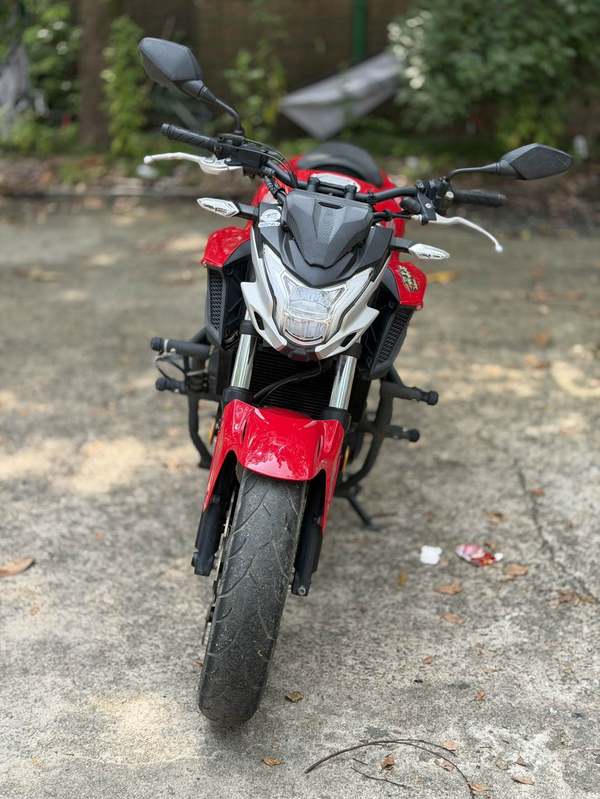 二手本田CB400F