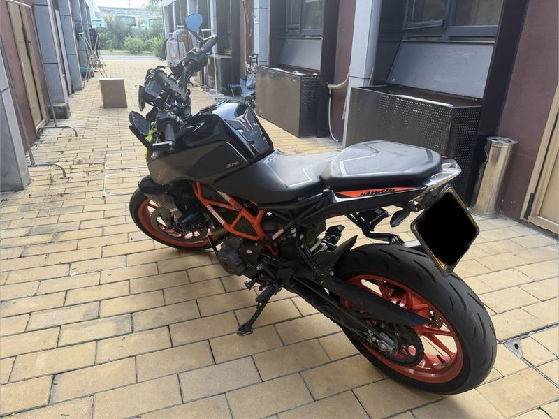 二手KTMR2R390 Duke