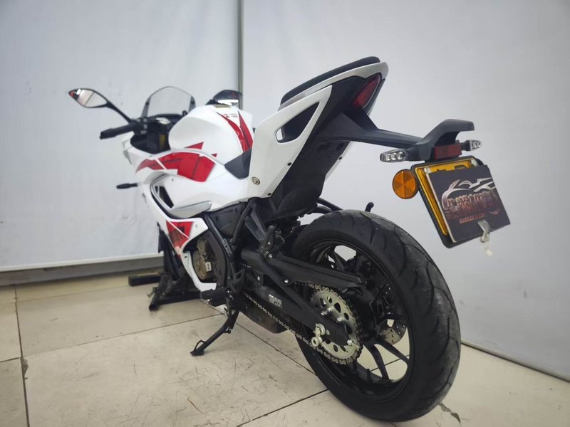二手QJMOTOR赛250