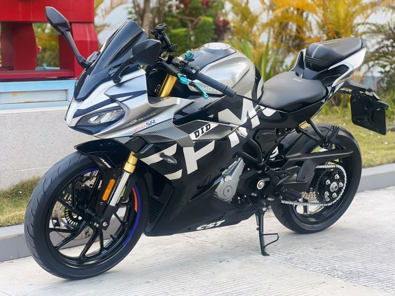 二手春风250SR
