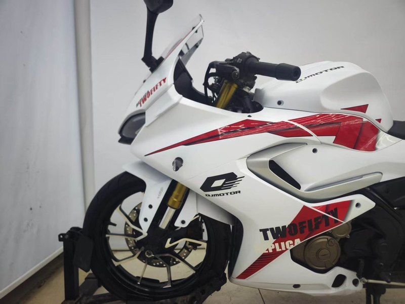 二手QJMOTOR赛250