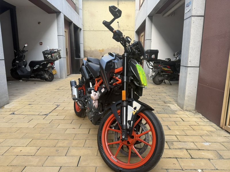二手KTMR2R390 Duke
