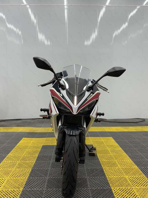 二手QJMOTOR赛400