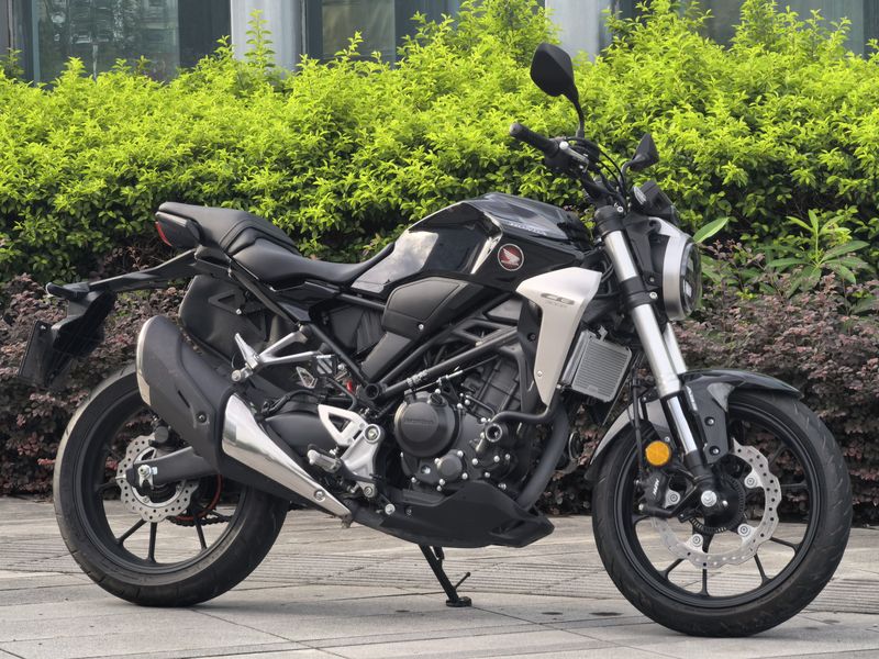 二手本田CB300R