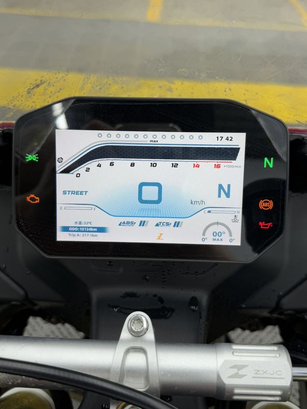 二手张雪机车500RR