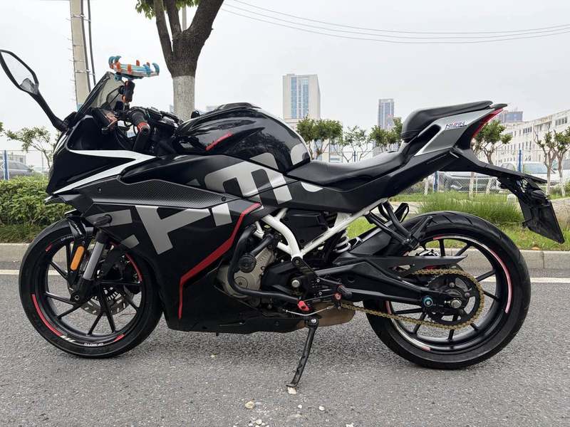 二手春风250SR
