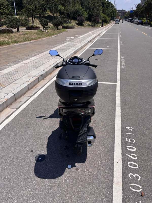 二手新大洲本田裂行 RX125Fi