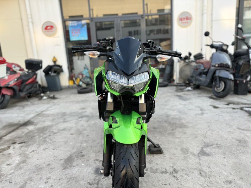 二手川崎Z400
