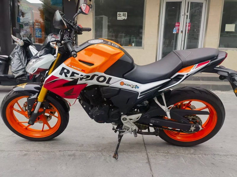 二手五羊本田CB190R 暴锋眼