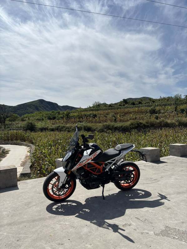 二手KTMR2R390 Duke