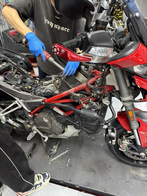 二手杜卡迪Multistrada 1200S