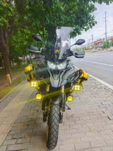 二手贝纳利TRK702