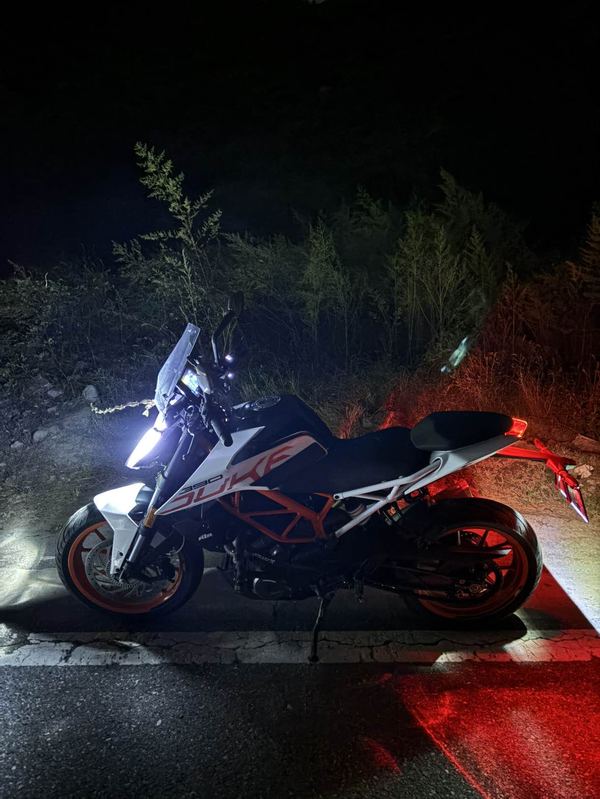 二手KTMR2R390 Duke