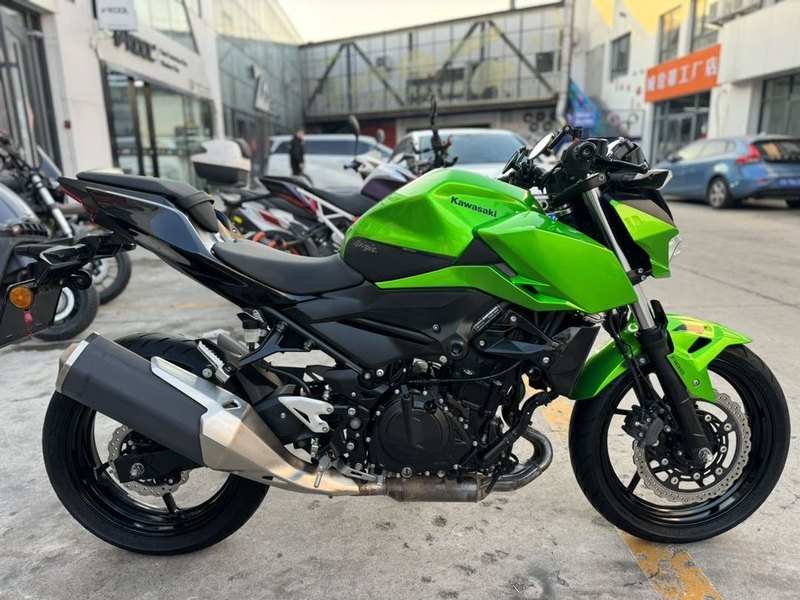 二手川崎Z400