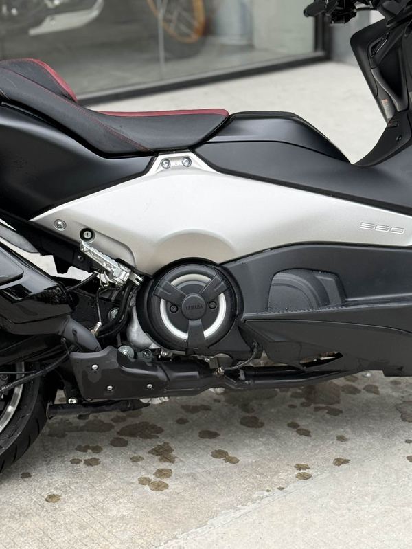 二手雅马哈TMAX
