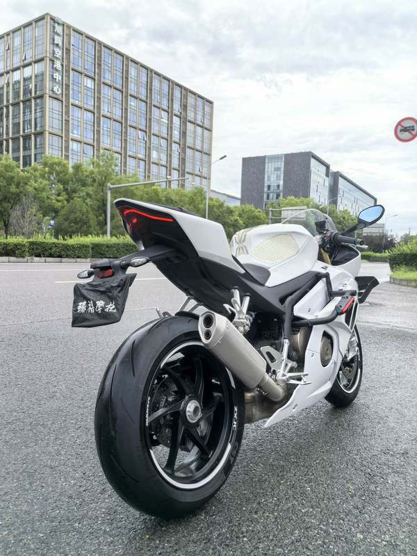 二手张雪机车500RR