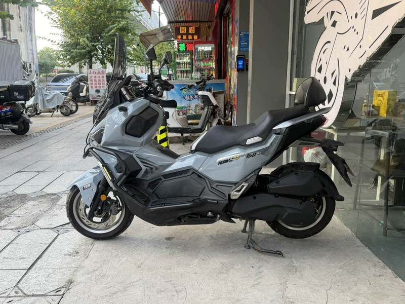 二手三阳哈士奇 Husky ADV150