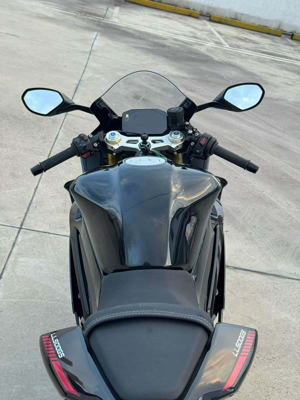 二手张雪机车500RR