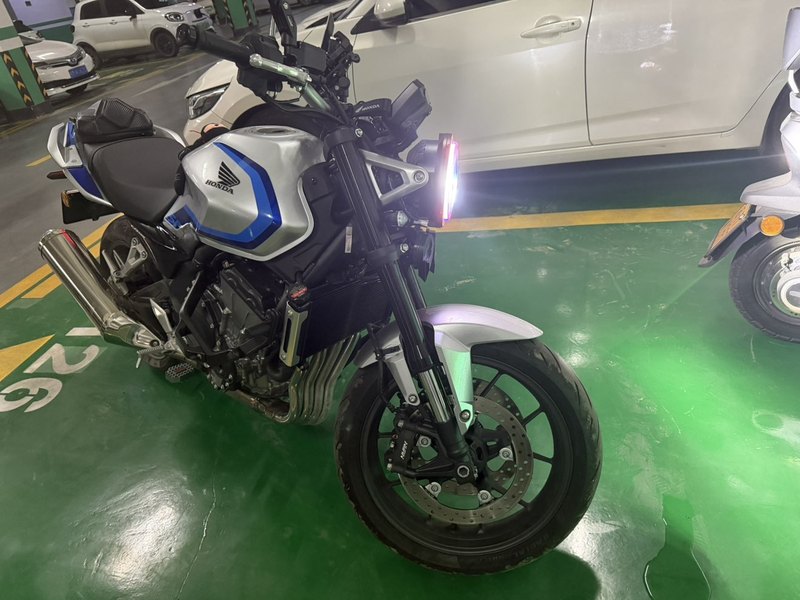 二手本田CB500 Super Four