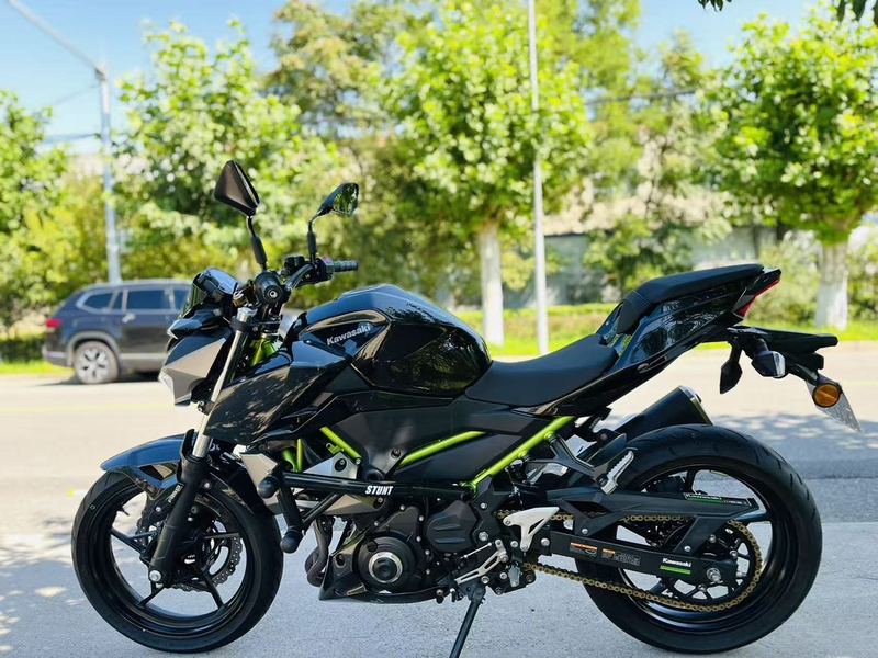 二手川崎Z400