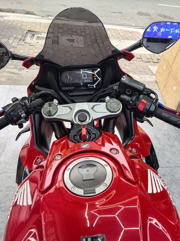 二手本田CBR650R
