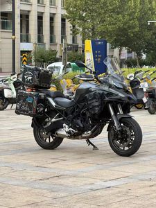二手贝纳利金鹏 TRK502