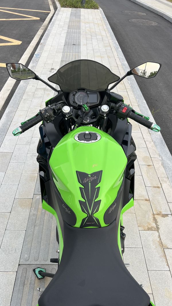 二手川崎Ninja 400