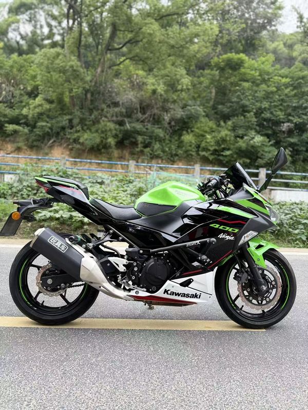 二手川崎Ninja 400
