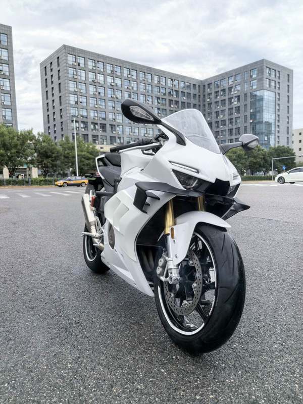 二手张雪机车500RR