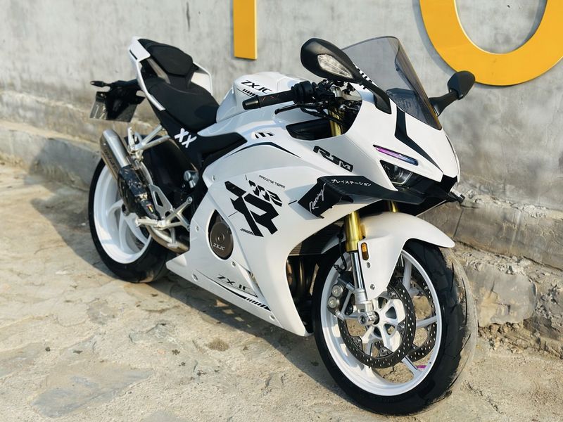 二手张雪机车500RR