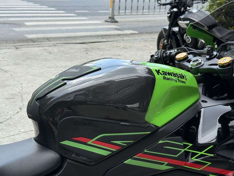 二手川崎ZX-4R