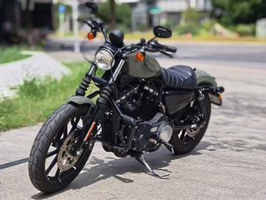 二手哈雷戴维森Iron883 硬汉