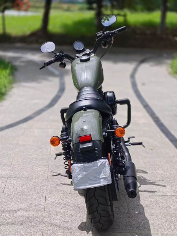 二手哈雷戴维森Iron883 硬汉