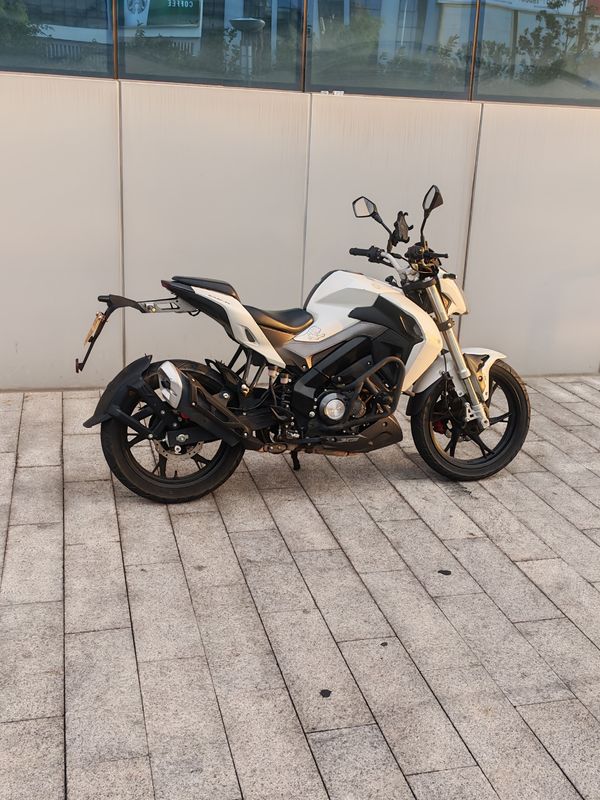 二手贝纳利小迅龙 BN150S