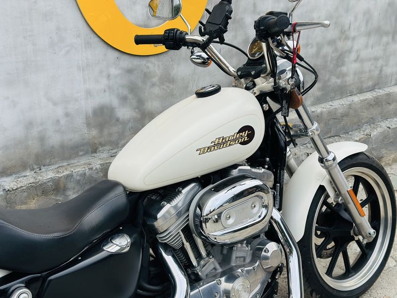 二手哈雷戴维森Iron883 硬汉