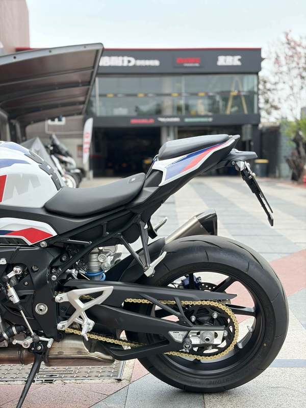 二手宝马M 1000 R