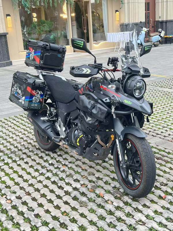 二手豪爵铃木DL250