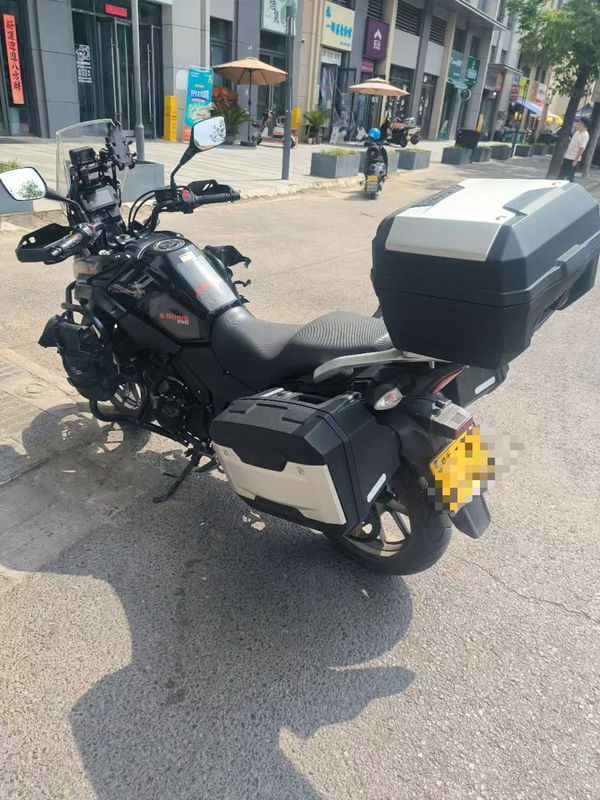 二手豪爵铃木DL250
