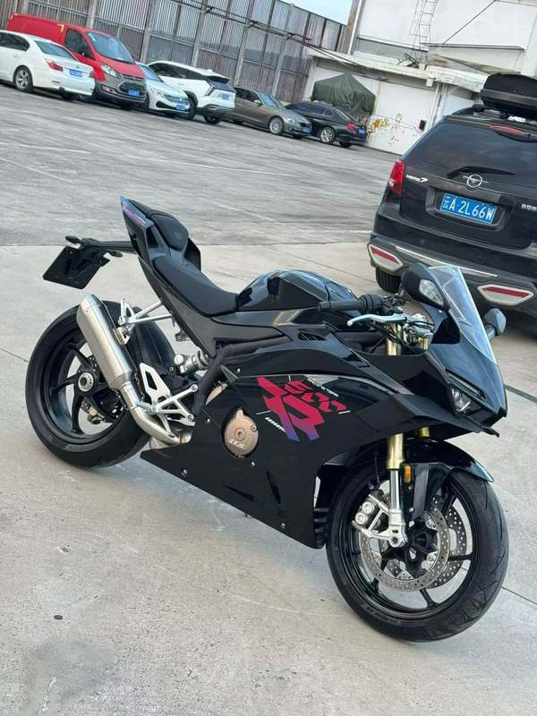 二手张雪机车500RR