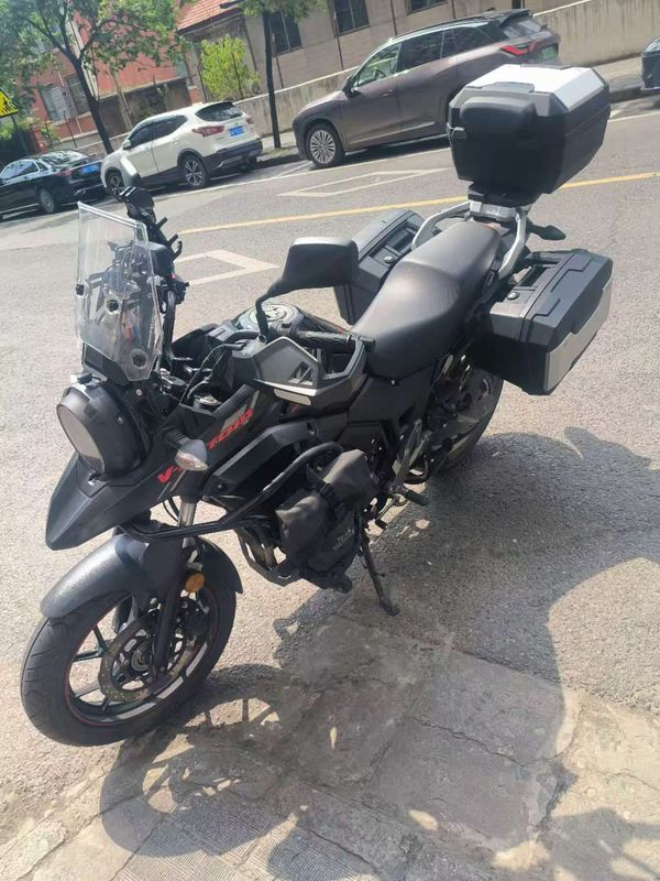 二手豪爵铃木DL250