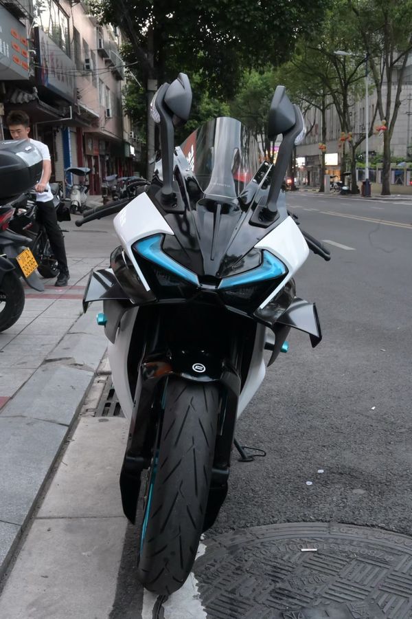 二手春风675SR-R