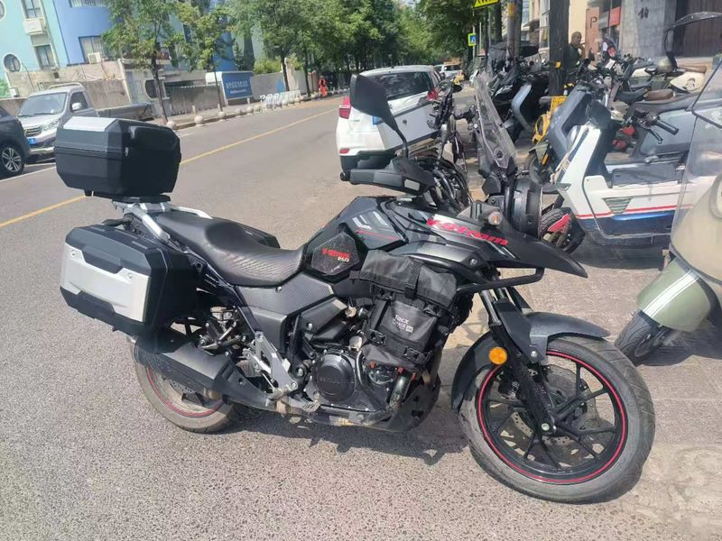 二手豪爵铃木DL250
