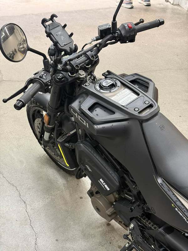 二手HUSQVARNA黑箭 401