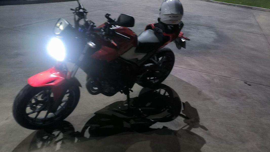 二手本田CB400F