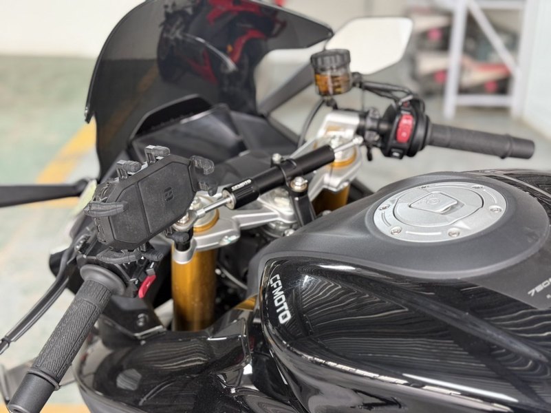 二手春风750SR-S