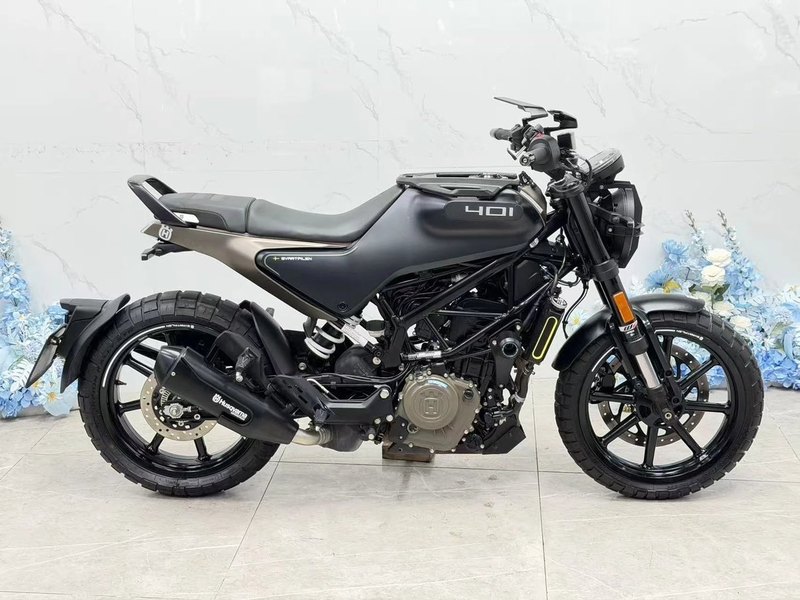 二手HUSQVARNA黑箭 401