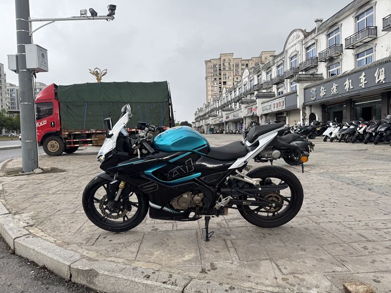 二手QJMOTOR赛150